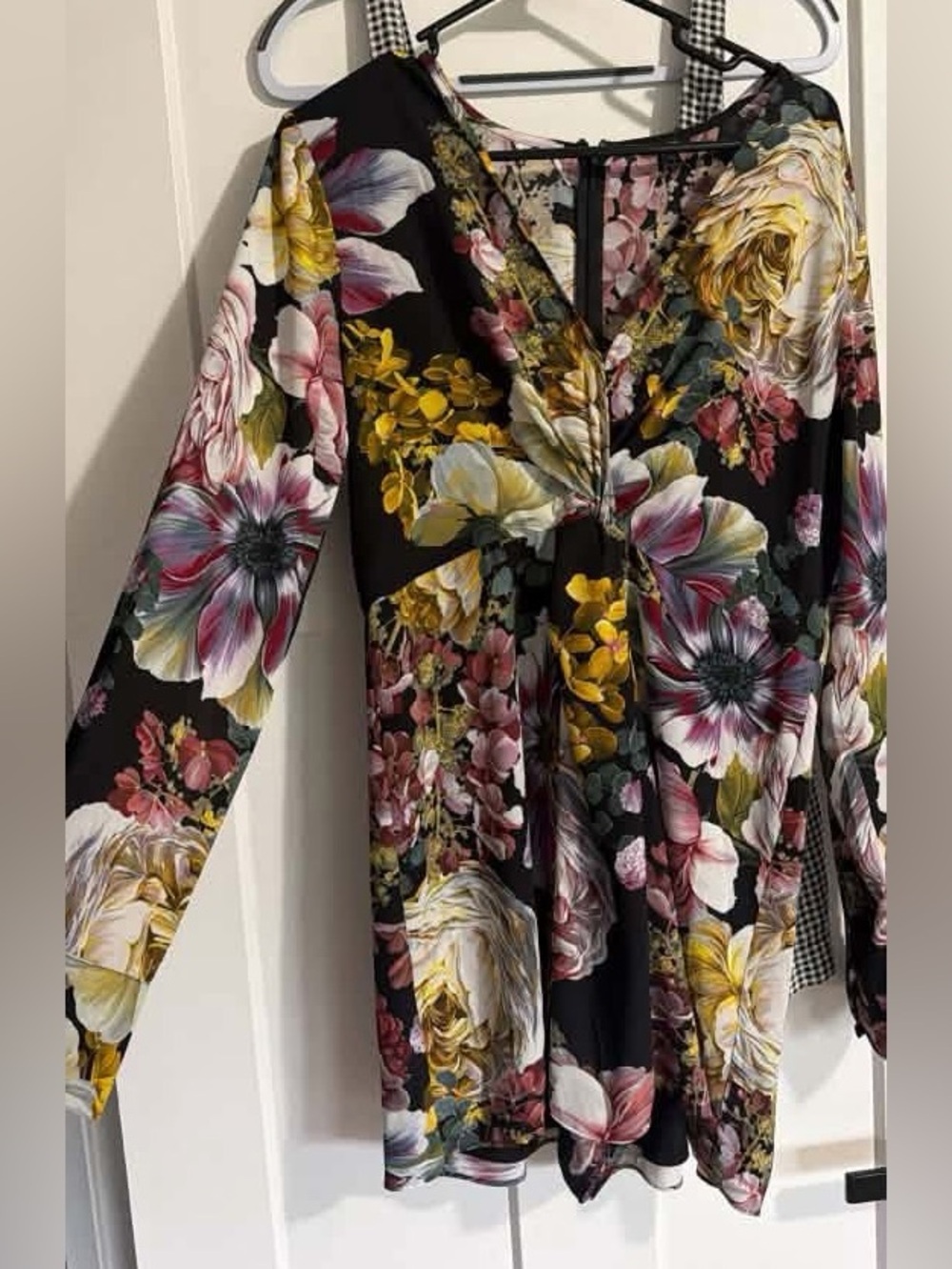 Floral V-Neck Long Sleeve Romper / Express